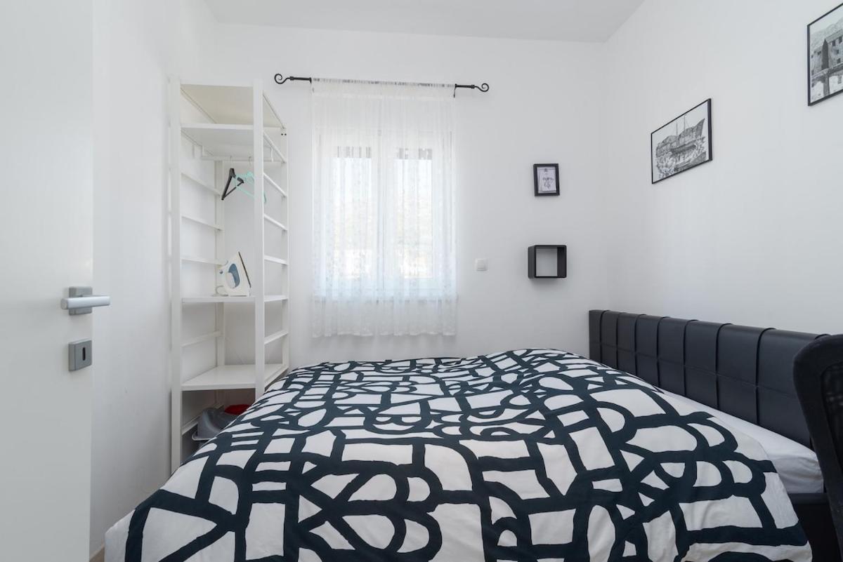 Apartman Spiro Trogir Extérieur photo